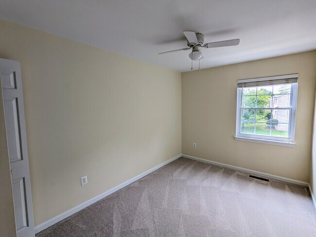 bedroom #2 - 2nd floor - 3574 Lowlen Ct