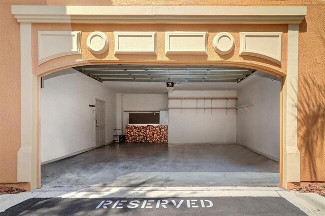 Building Photo - 2757 Via Cipriani