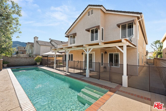 Building Photo - 5666 Silver Valley Ave