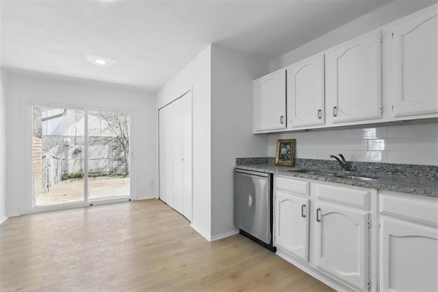 Building Photo - 1329 Steinburg Ln