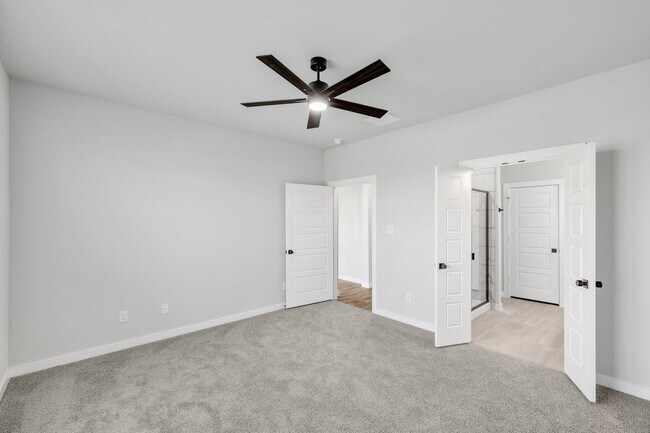 Building Photo - 4045 Clovis St