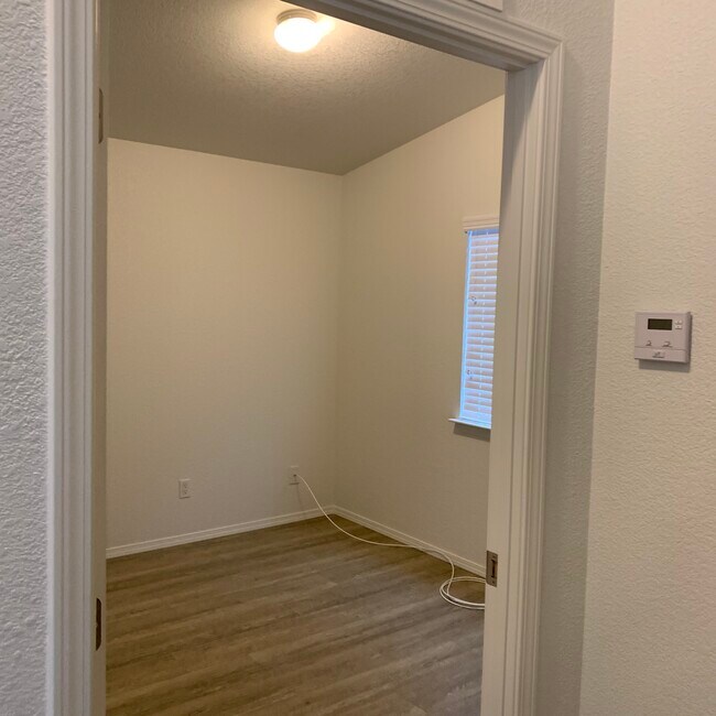 Bedroom 2 - 2465 Melru Ln