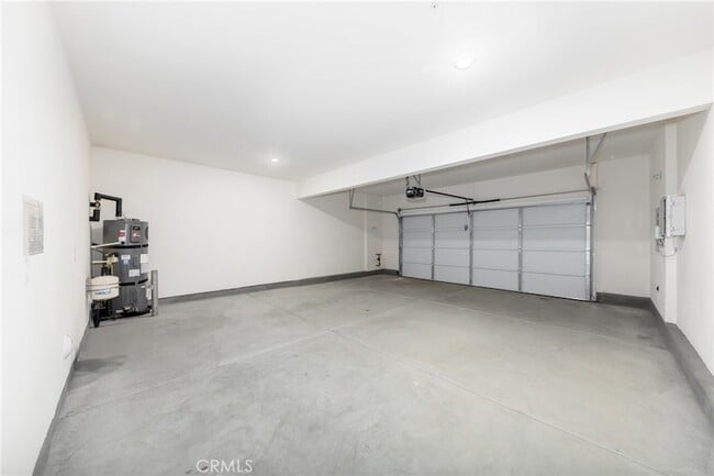 Building Photo - 1878 Sequoia Pl