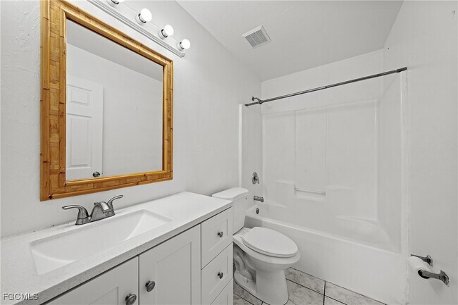 Building Photo - 4735 30th St SW