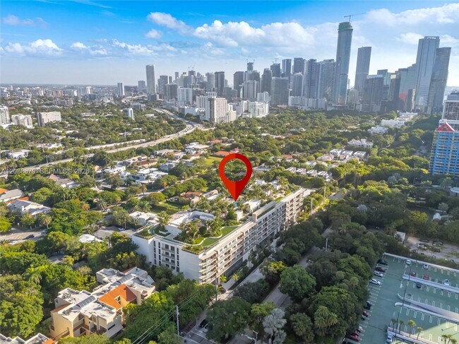Building Photo - 2200 Brickell Ave