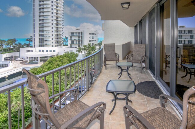 Building Photo - 4200 N Ocean Dr