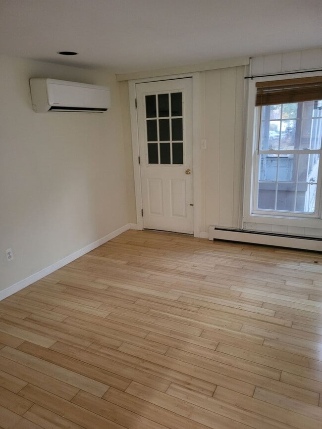 Building Photo - 5 Dupaw Gould Rd