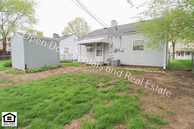 Building Photo - Great 2 bedroom home!