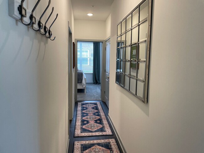 Building Photo - 5102 Aldersgate Dr