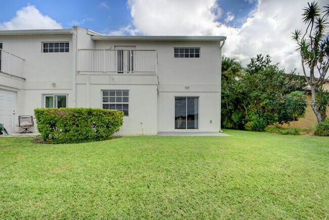 Building Photo - 12554 Westhampton Cir
