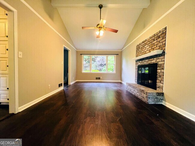 Building Photo - 3151 Sandy Plains Rd