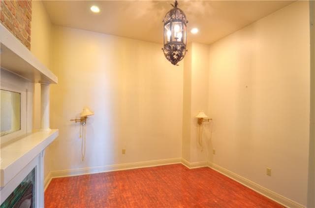 Building Photo - 919 Jackson Ave