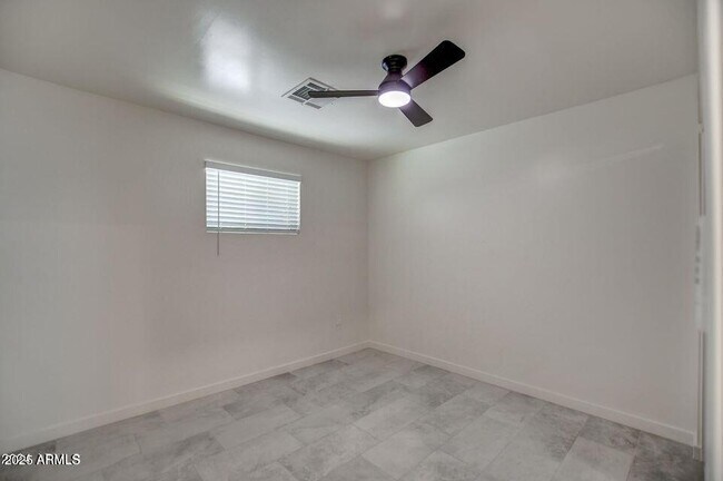 Building Photo - 1411 S Bonarden Ln
