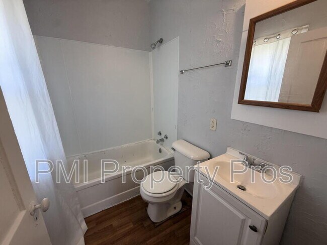 Building Photo - 2439 Dr. William Finlayson St