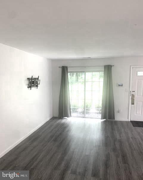 Building Photo - 69 Cheverny Ct
