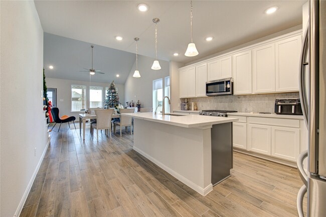 Building Photo - 12202 Bell County Ct