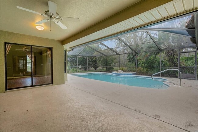 Building Photo - 3845 Garnet Dr