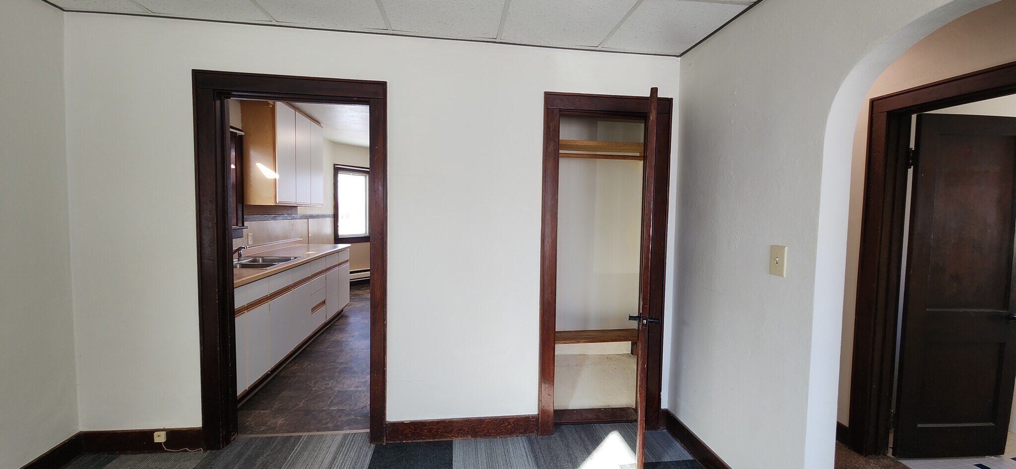 Building Photo - 2238 West Ave S