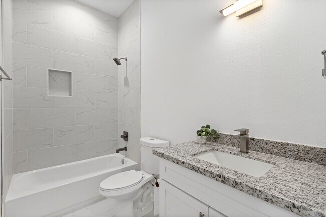 Building Photo - 5610 Savyon Dr