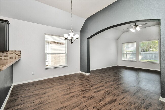 Building Photo - 21626 Rainfall Park Dr