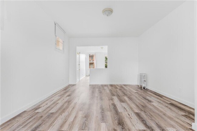 Building Photo - 32 Arion Pl