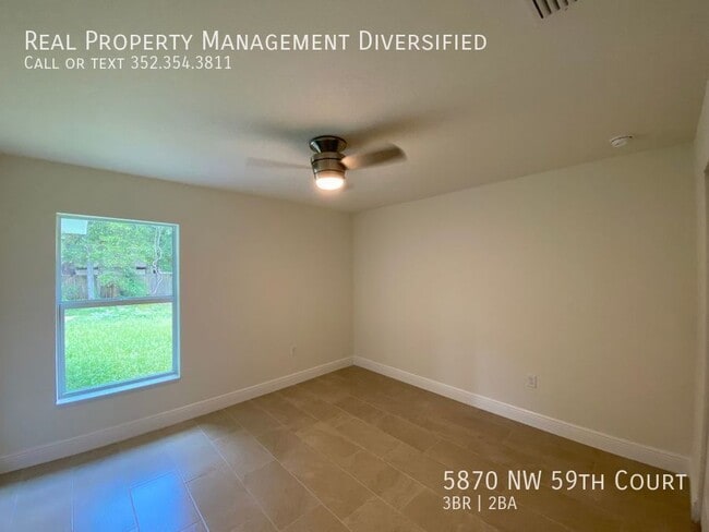 Building Photo - 5870 NW 59th Ct