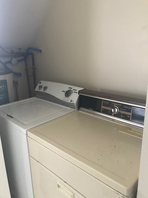 Building Photo - 1003 Cedar Terrace