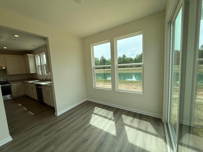 Building Photo - 6650 Preserve Dr
