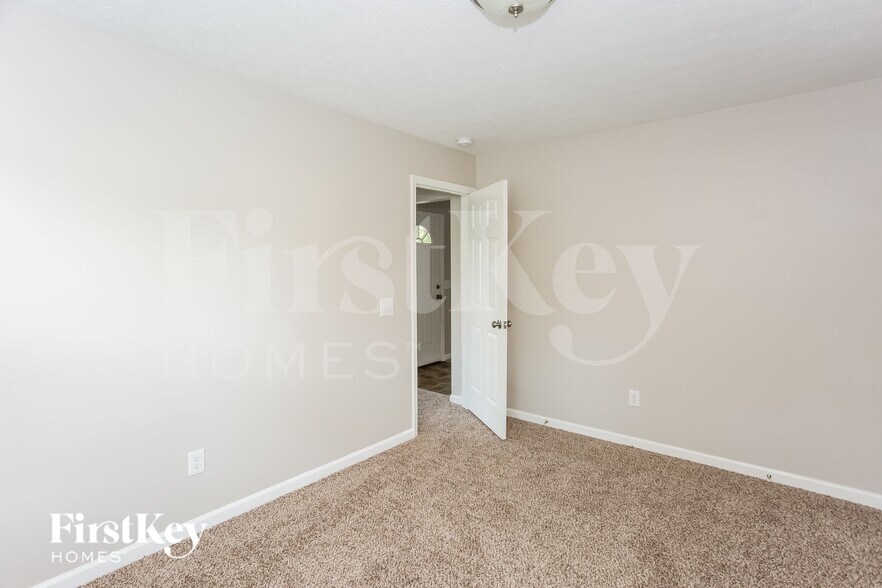 Building Photo - 1094 Piney Church Rd