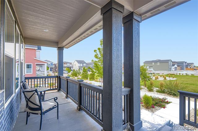 Building Photo - 625 Aspen Ave