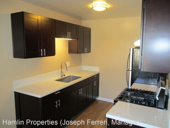 Building Photo - 4369-4379 Hamilton St