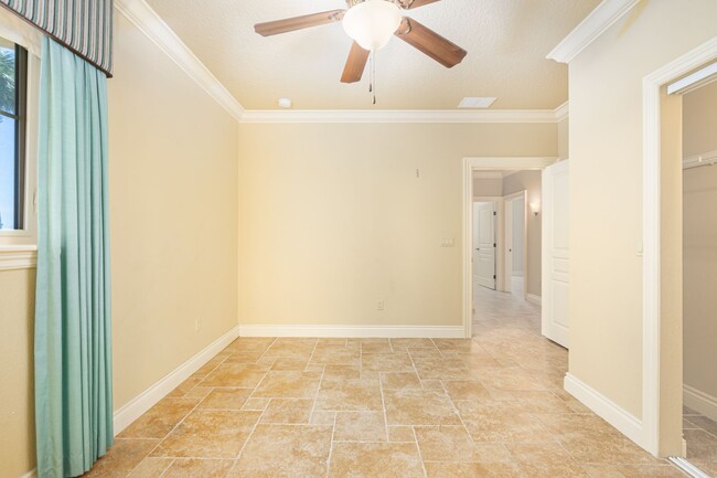 Building Photo - 3 Story Condo on Riverside Drive in Port O...