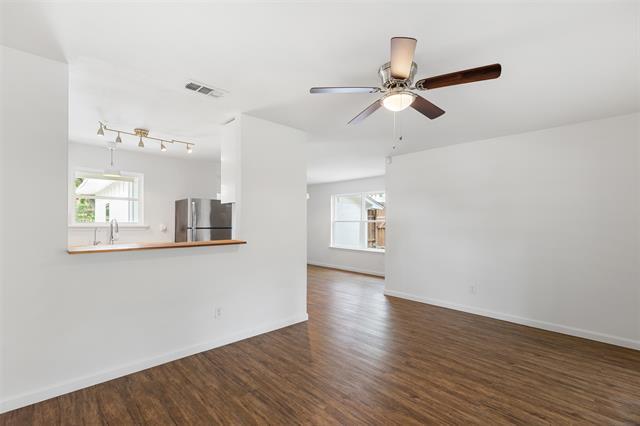 Building Photo - 8709 Gladwood Ln