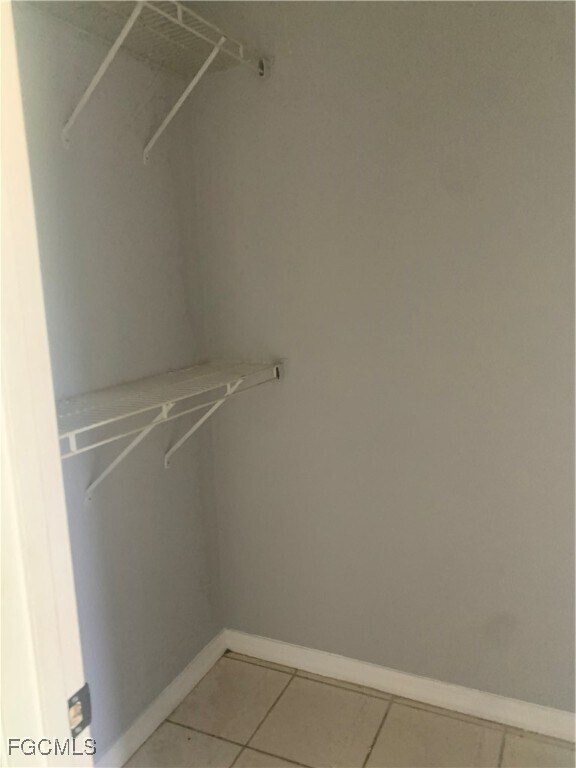 Building Photo - 650 Creuset Ave S