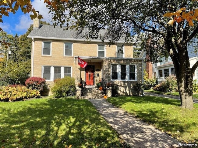 Primary Photo - 531 Oakland Ave