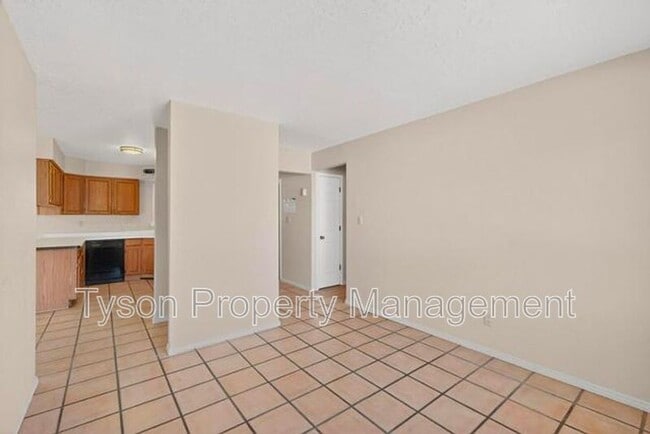 Building Photo - 12241 Woodland Ave NE