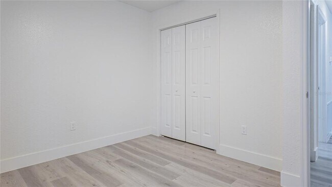 Building Photo - 4395 NE 33rd Ave