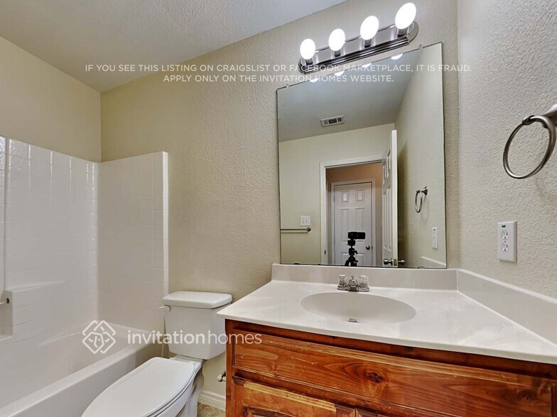 Building Photo - 9324 Nathan Ct