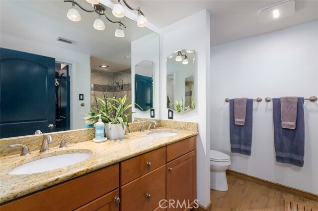 Building Photo - 954 Encino Vista Dr