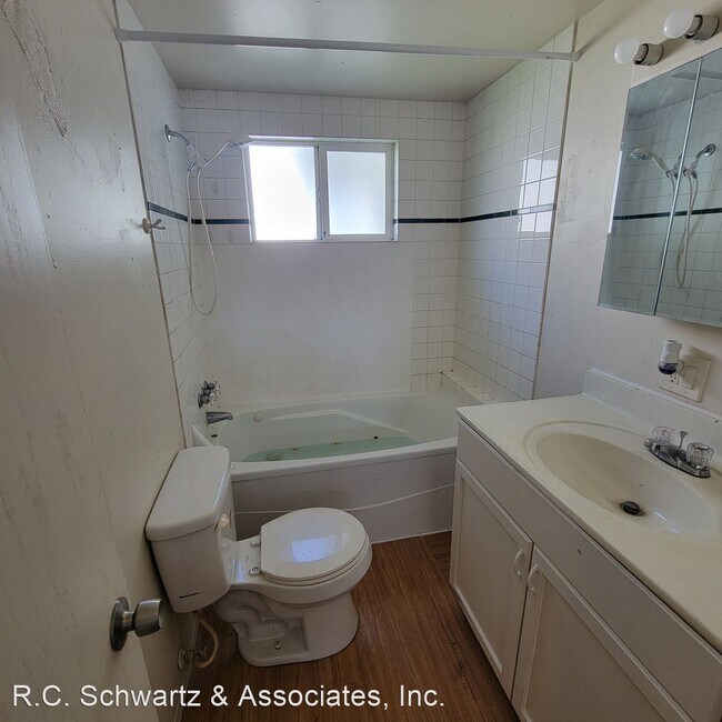 Building Photo - 4 br, 1 bath House - 5227 N Monroe
