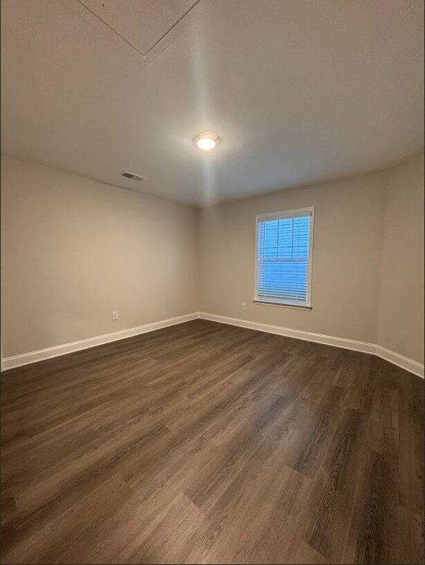 Building Photo - Spacious 4-Bed, 2.5-Bath Home in Woodruff ...