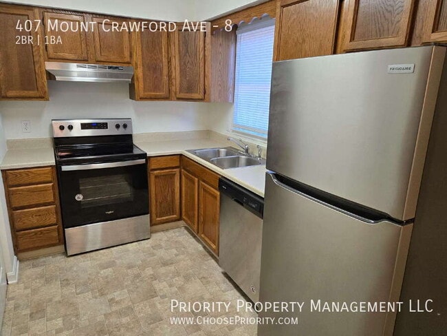 Building Photo - 407 Mt Crawford Ave