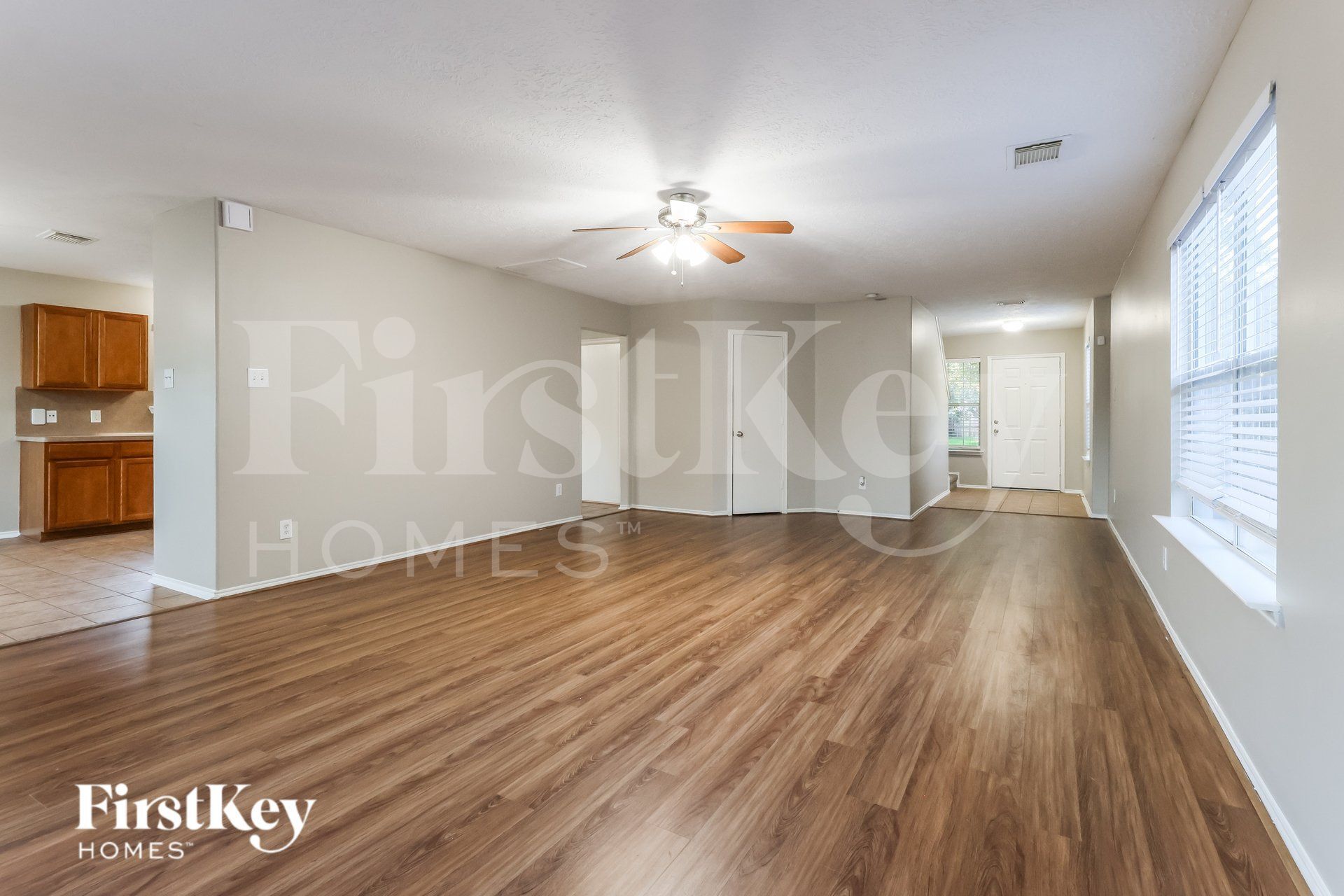 Building Photo - 7238 Winter Song Dr