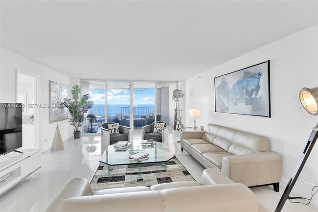 Building Photo - 5200 N Ocean Dr