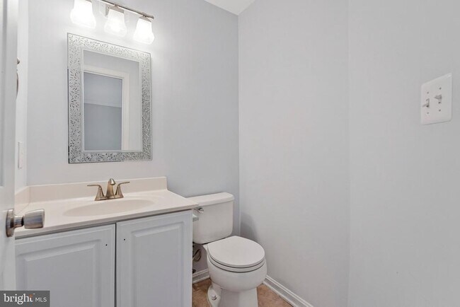 Building Photo - 45514 Baggett Terrace
