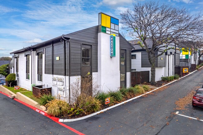 Interior Photo - Paxton at Lake Highlands