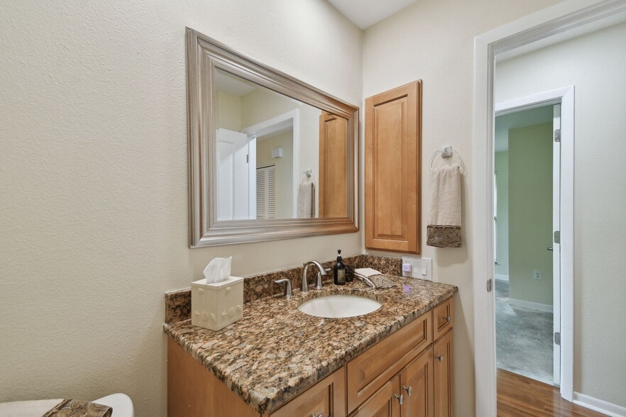 Building Photo - 251 Hidden Brook Dr