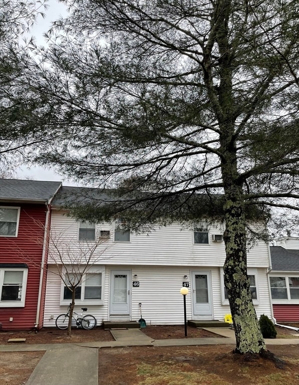 Building Photo - 30 Pine Valley Dr