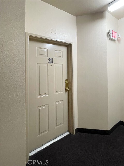 Building Photo - 535 Magnolia Ave