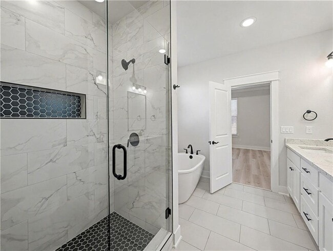 Building Photo - 7842 Scenic Vly Ave